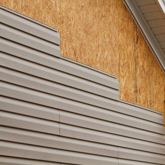 siding repair Pristine Roofing Outdoor Services
